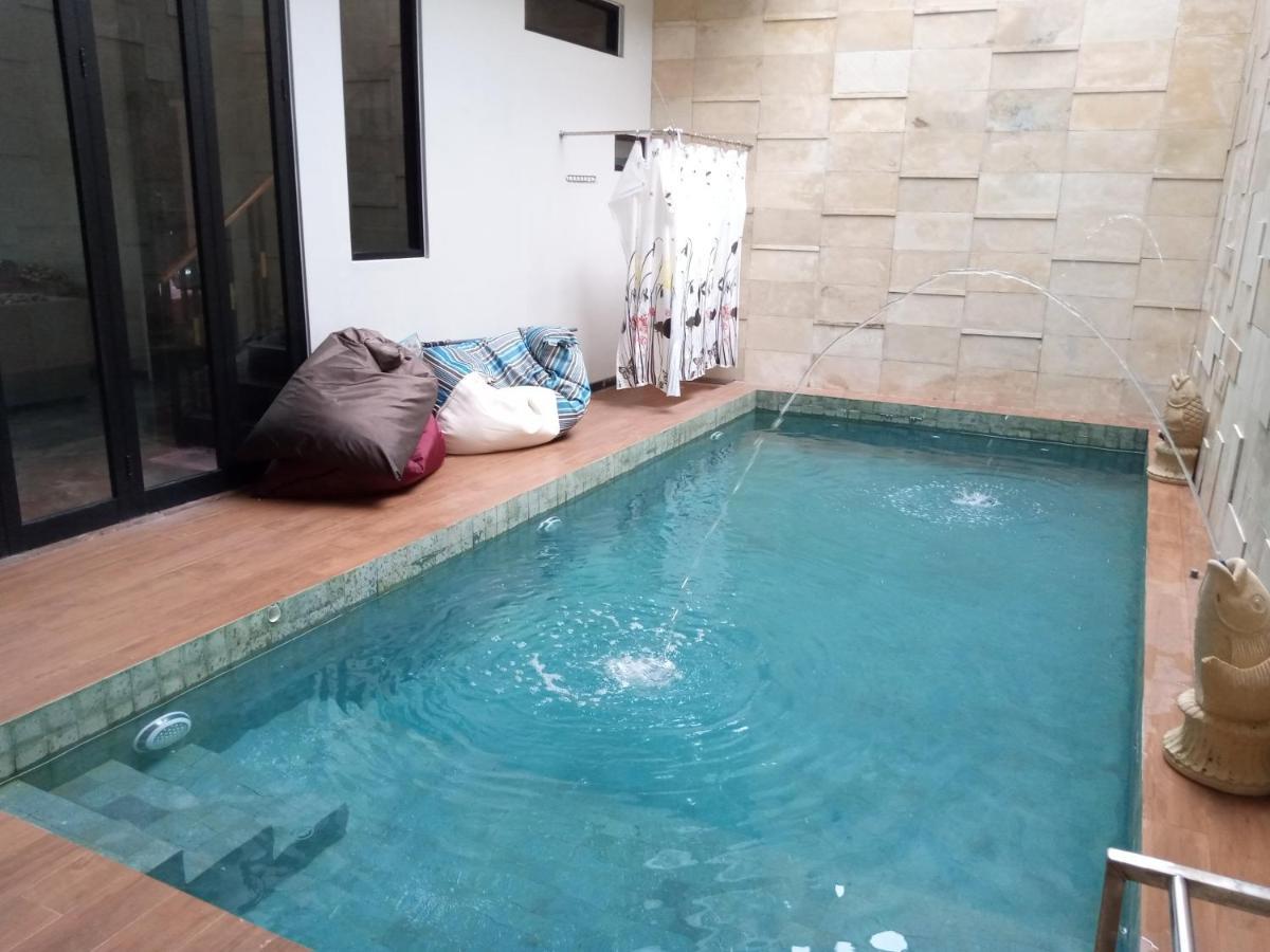 Villa Valencia Batu  Kültér fotó
